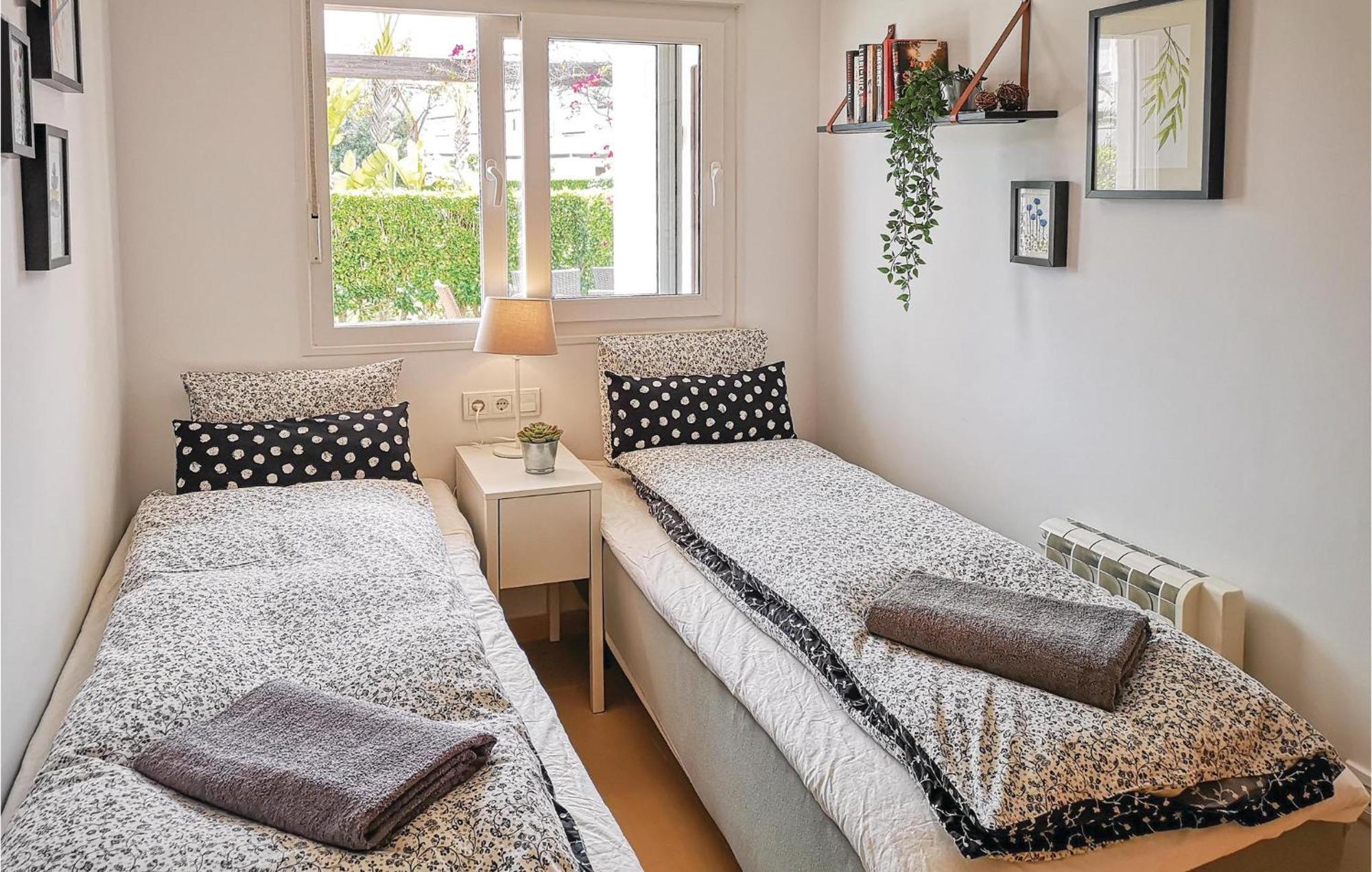 Pet Friendly Apartment In Alhama De Murcia El Romero Exterior photo